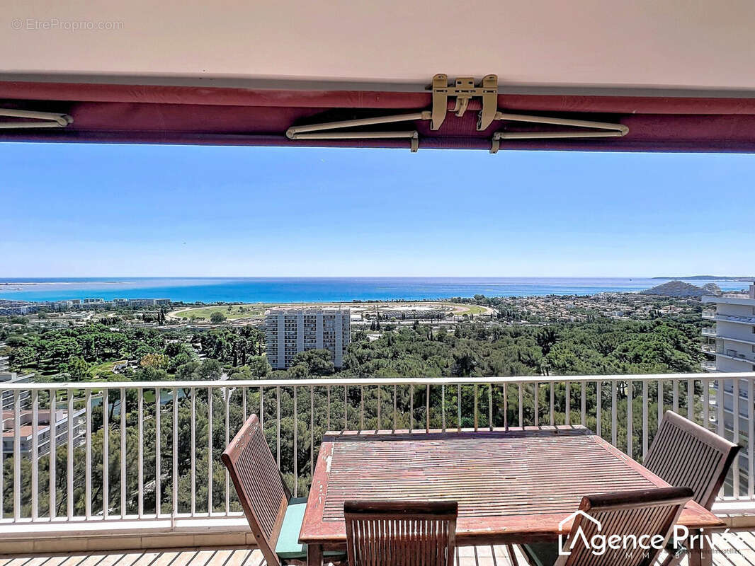 Terrasse - Appartement à CAGNES-SUR-MER