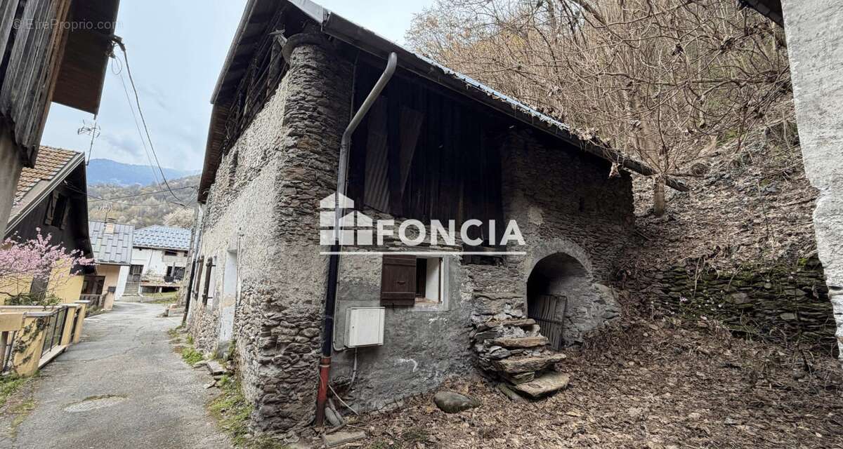 Appartement à LA BATHIE
