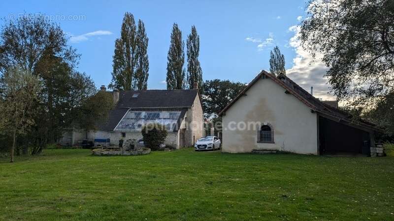 Maison à PERVENCHERES