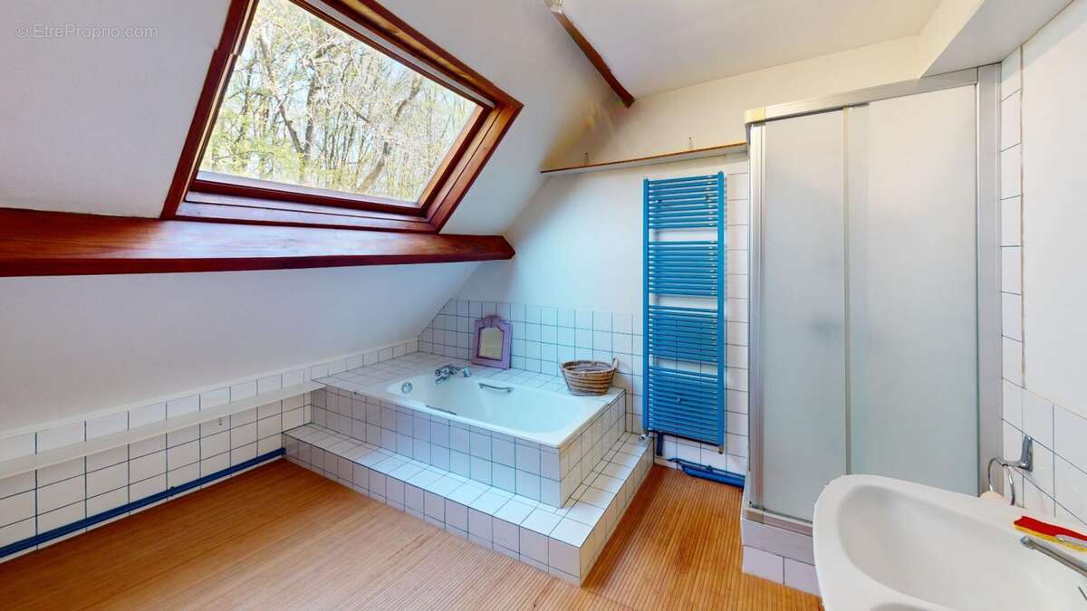 Maison Vignoux Sur Barangeon 5 pièce(s) 142 m2 - photo 10