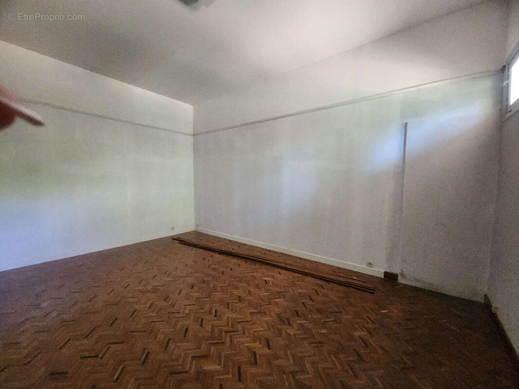 Appartement Saint Aubin 2 pièce(s) 49 m2 terrain 27 m² - photo 2