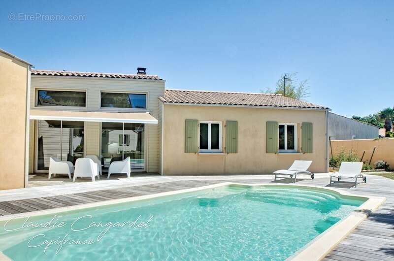 Maison à DOMPIERRE-SUR-MER