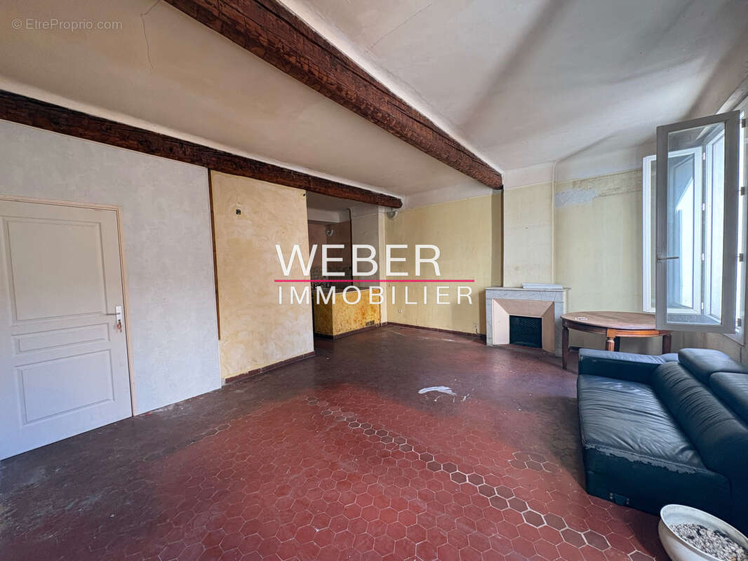 Appartement à OLLIOULES