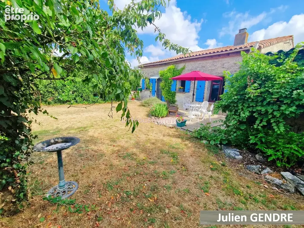 Maison 4 pièces 110 m² à vendre à Ensigne (79170) - photo 2