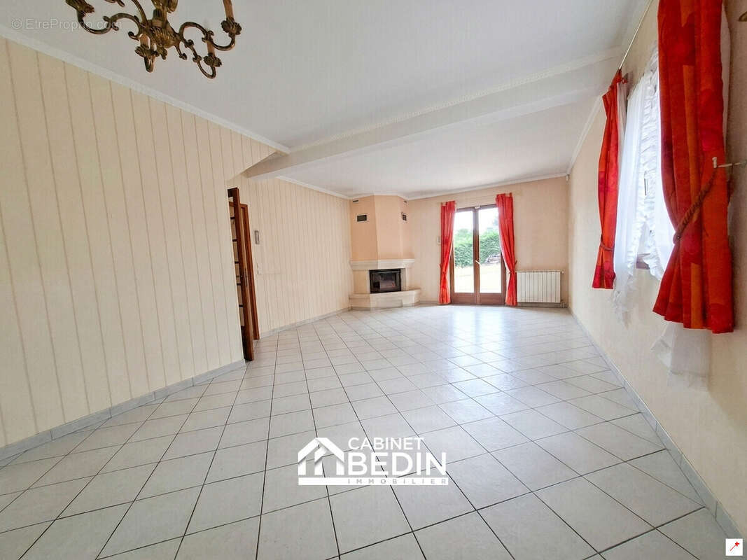 Maison 136 m² à La Teste-De-Buch  - photo 2
