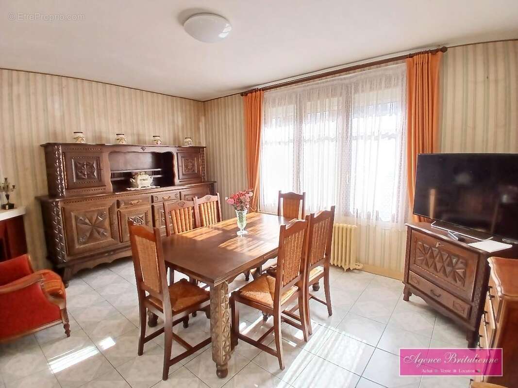 Maison 84 m² à Breteuil  - photo 2