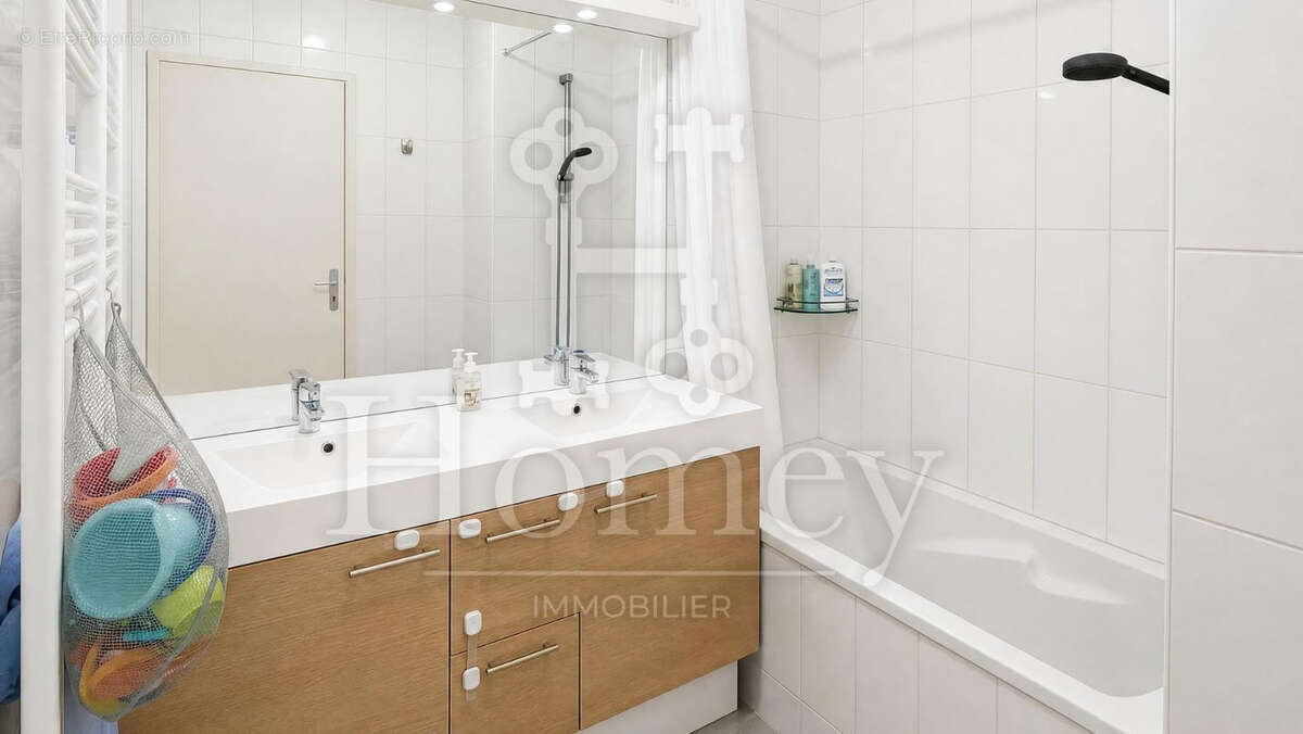 Appartement à VETRAZ-MONTHOUX