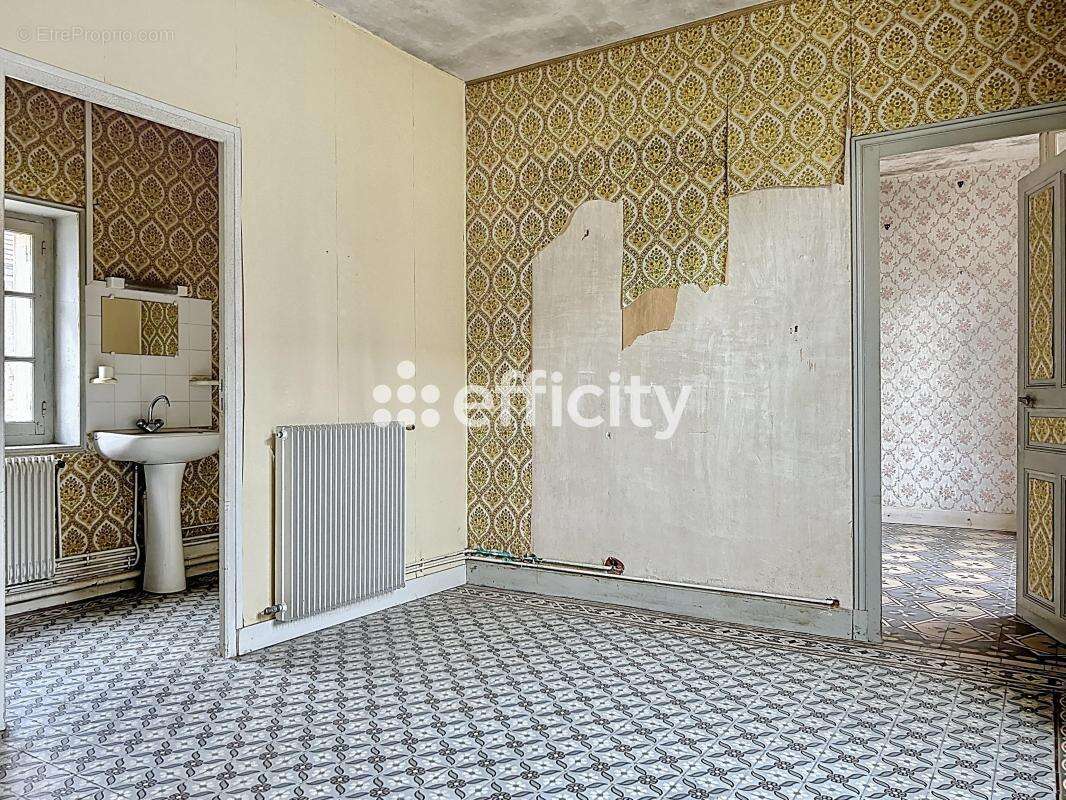 Maison à HUISSEAU-SUR-COSSON