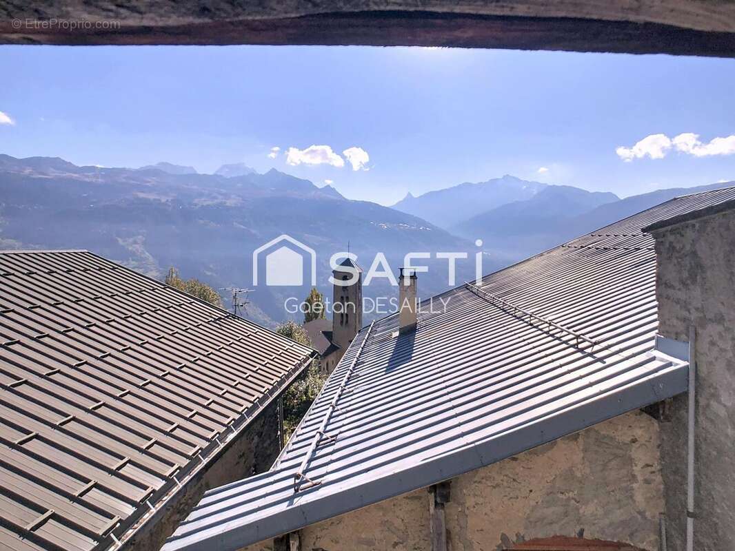 Photo 2 - Maison à LES CHAPELLES