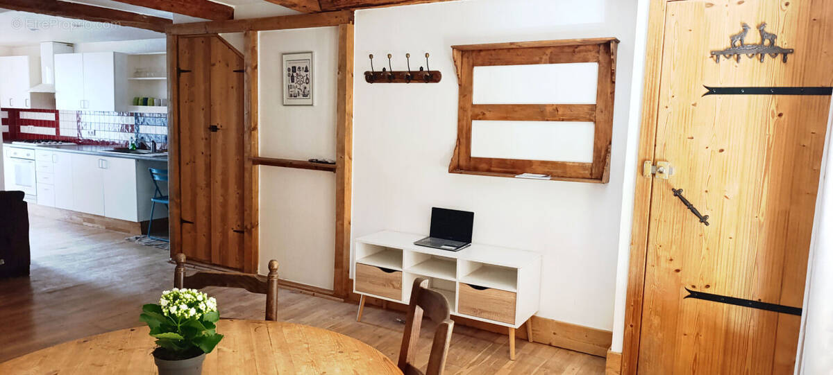 Appartement à TANINGES