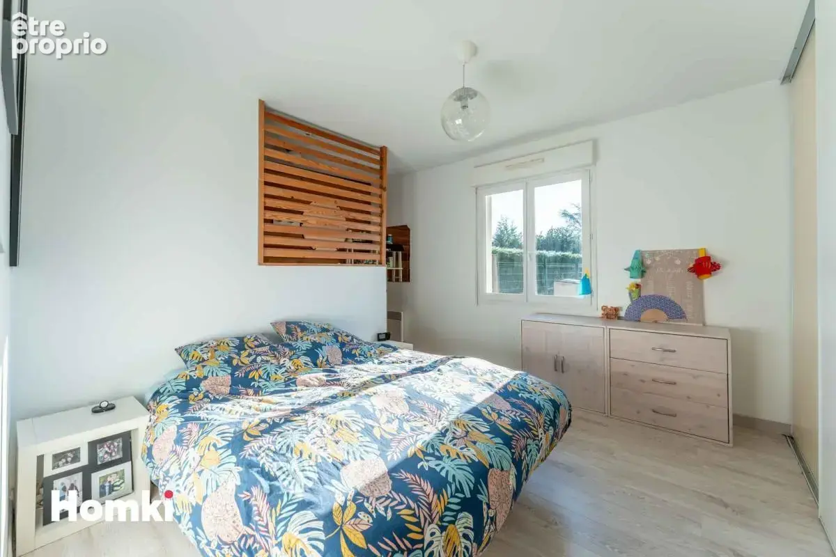 Maison/Villa T6 de 153 m² à Saint-André-de-Cubzac 33240 - photo 8