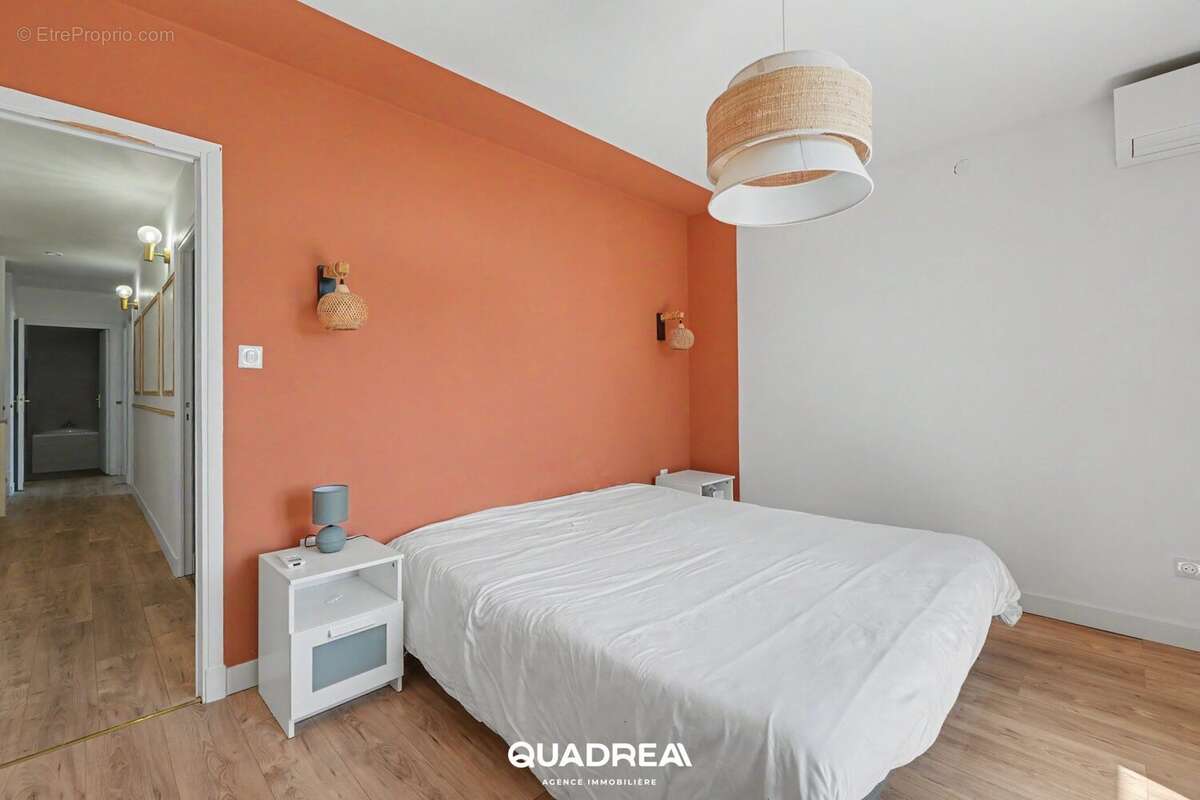 Maison à GRATENTOUR