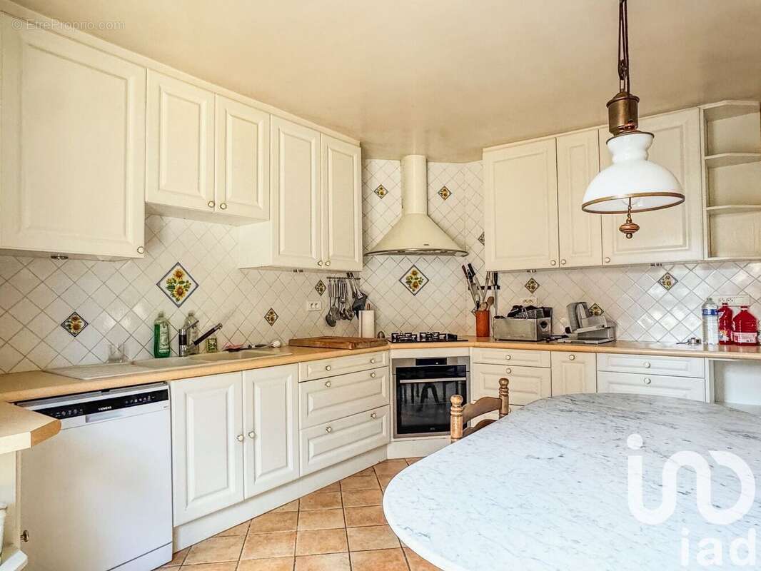 Photo 7 - Maison à VILLENEUVE-LE-COMTE