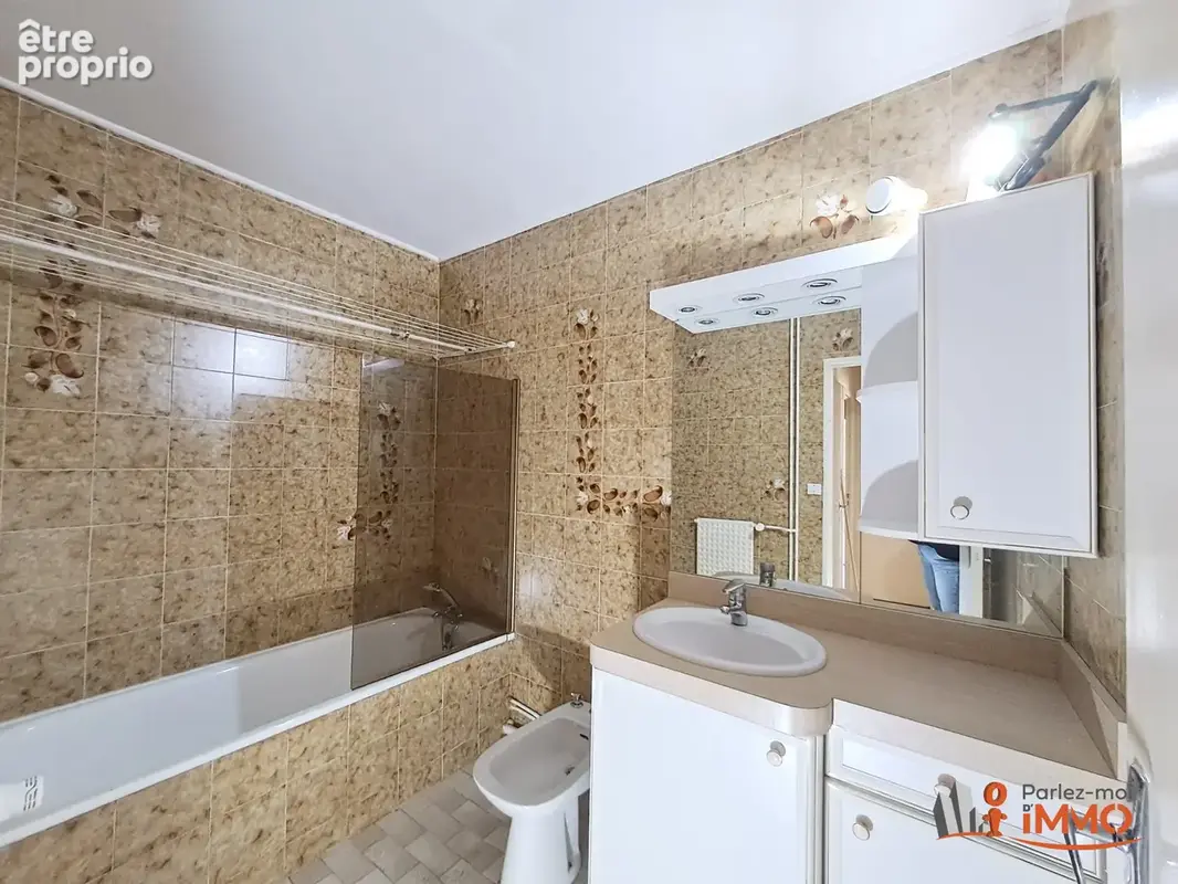 Appartement 4 pièces 81 m² à vendre à Saint-Etienne (42100) - photo 5