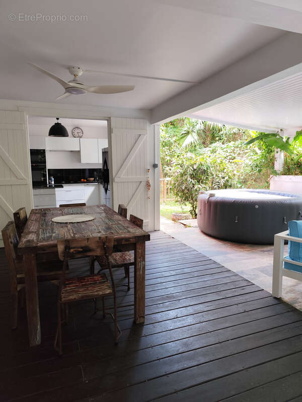 Appartement à BOUILLANTE