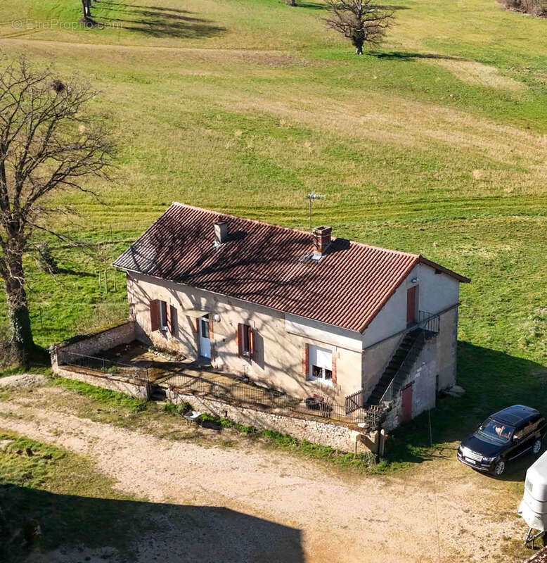 Exploitation céréalière de 170ha dans l'Allier (03) - photo 4