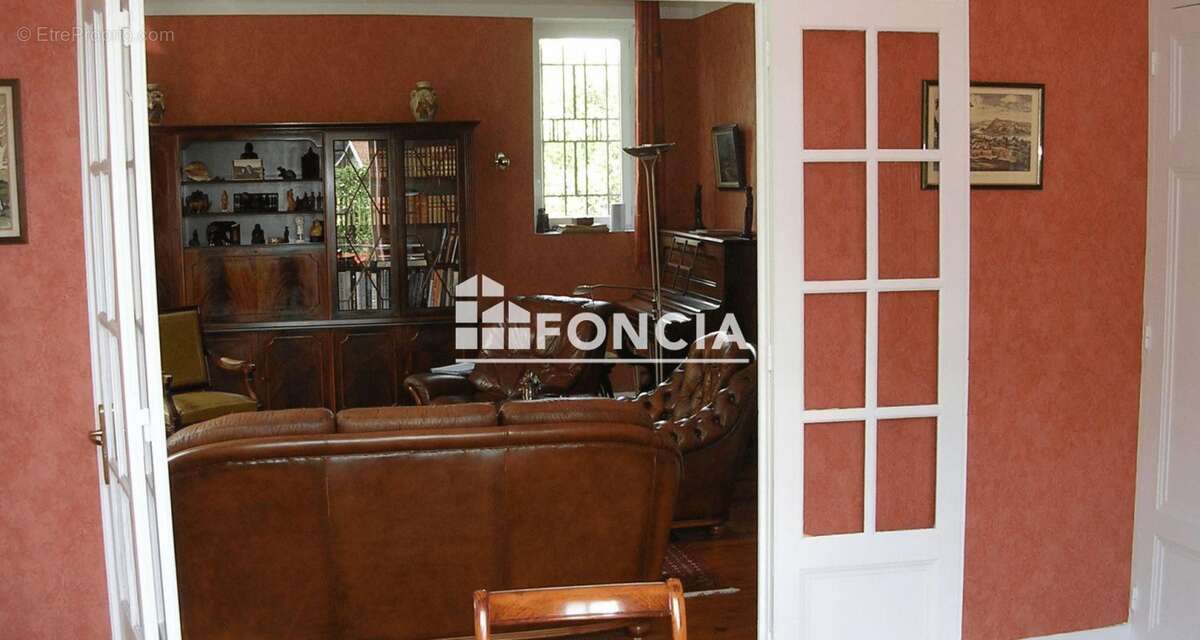 Maison à SAINTE-FOY-LES-LYON