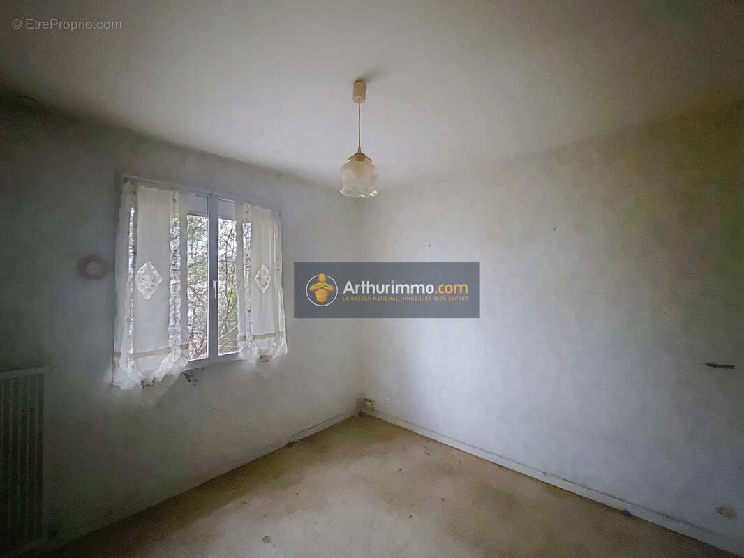 Maison à COULOMMIERS