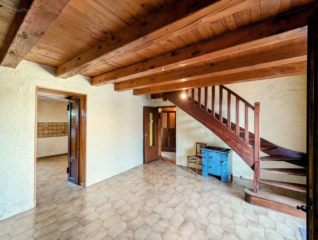 Maison à LAMALOU-LES-BAINS