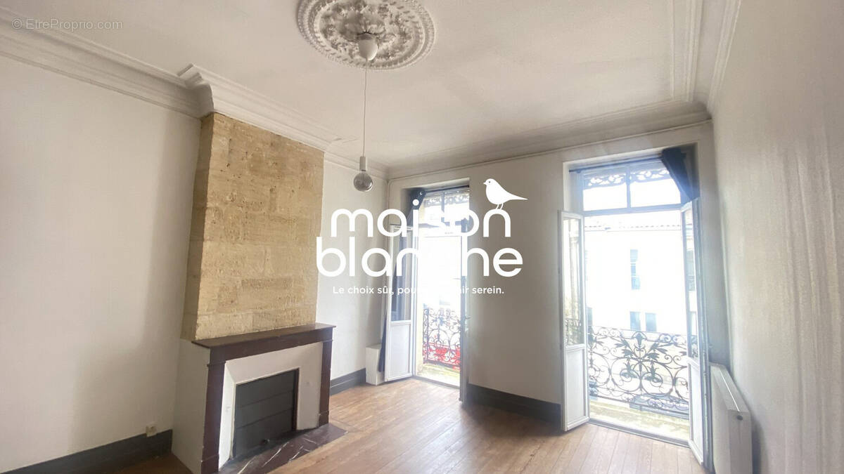 Appartement à BORDEAUX