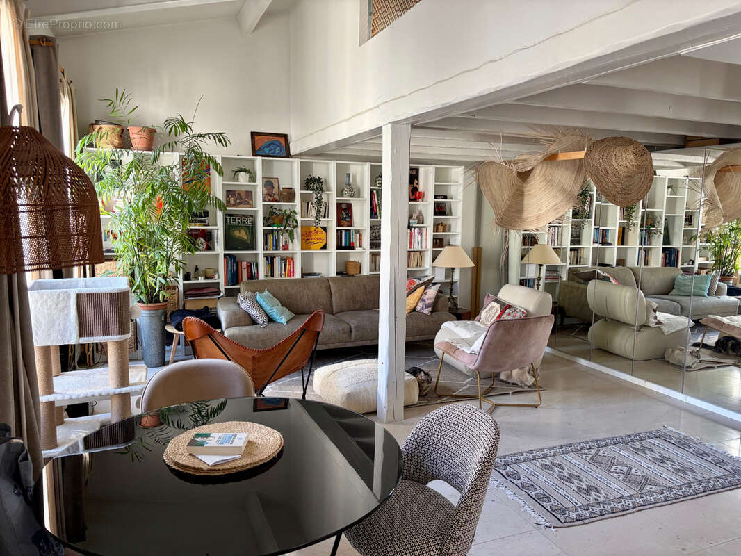 Appartement à PARIS-11E