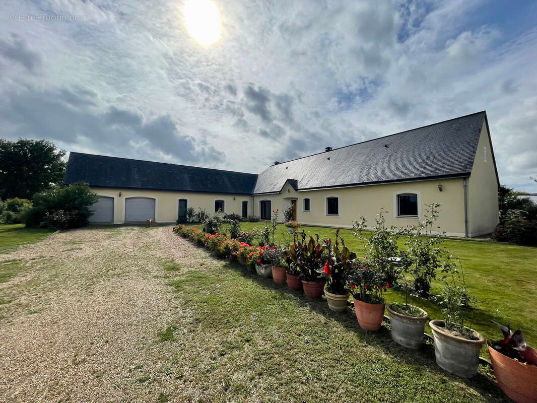 Maison à CHATEAU-GONTIER