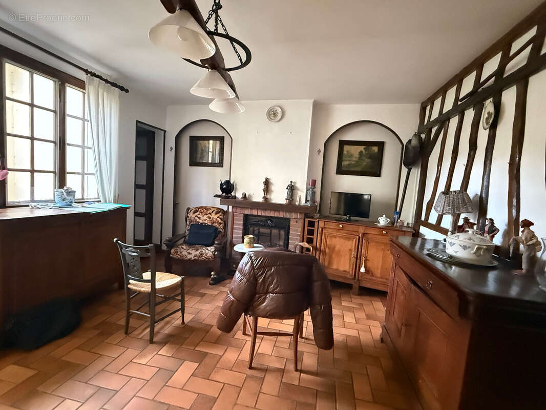 Maison à BEAUCAMPS-LE-VIEUX