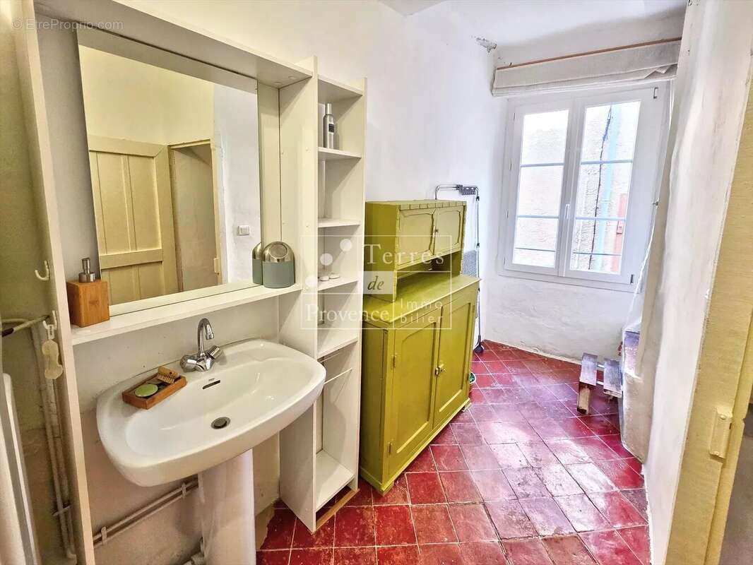 Charmante maison de village à Aups, 71 m², 2 chambres - photo 12