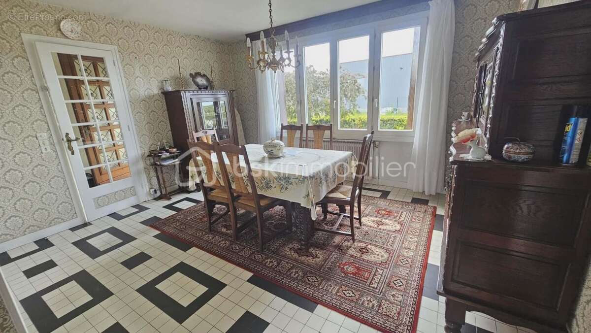 Maison à SAINT-PIERRE-LES-ELBEUF