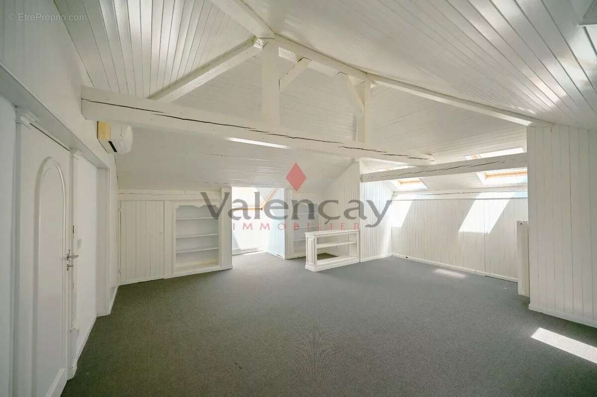MULHOUSE Rebberg maison d'exception sur 12 ares 61 avec dépendance - photo 16