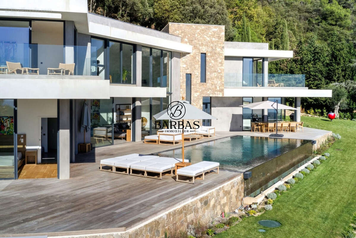 Maison 445 m² à Vence  - photo 7