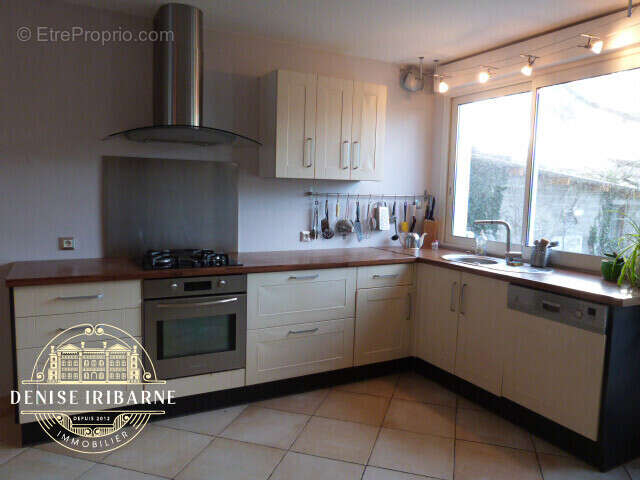 Maison à SAINT-MEDARD-EN-JALLES