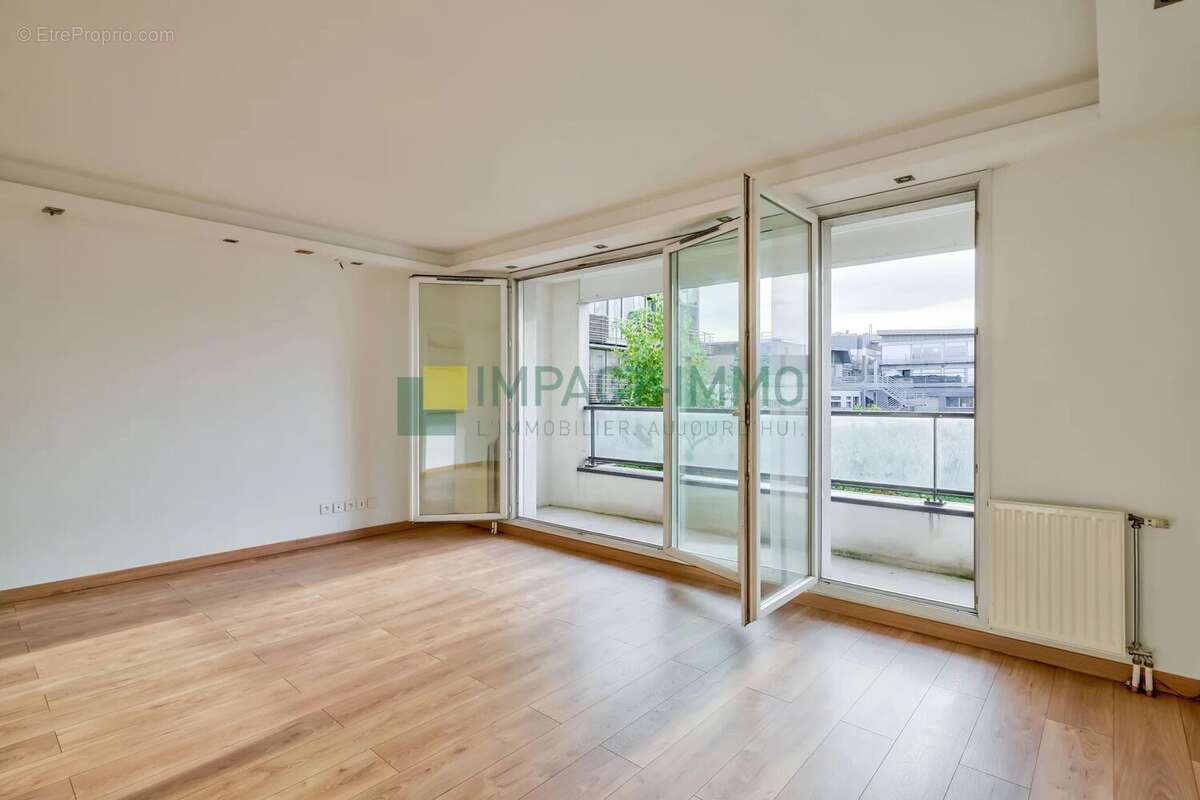 Appartement à CLICHY