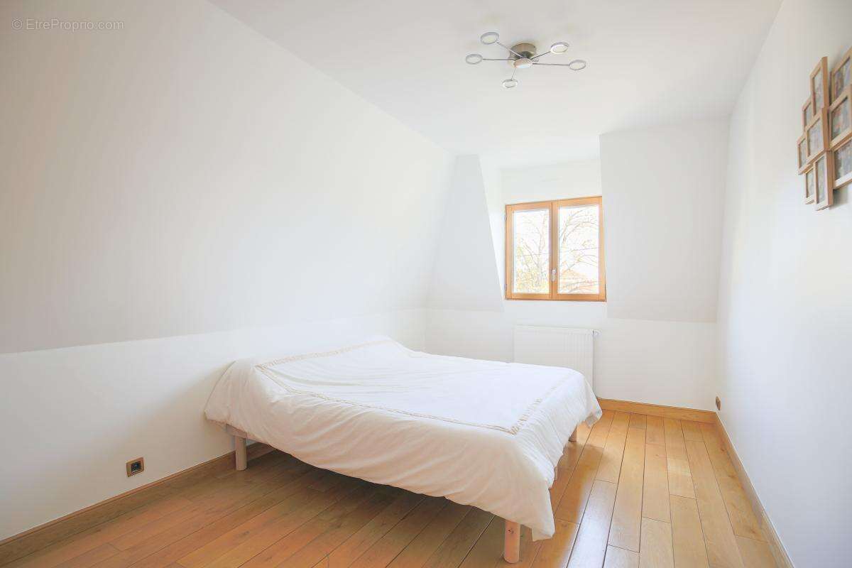 Maison à RUEIL-MALMAISON