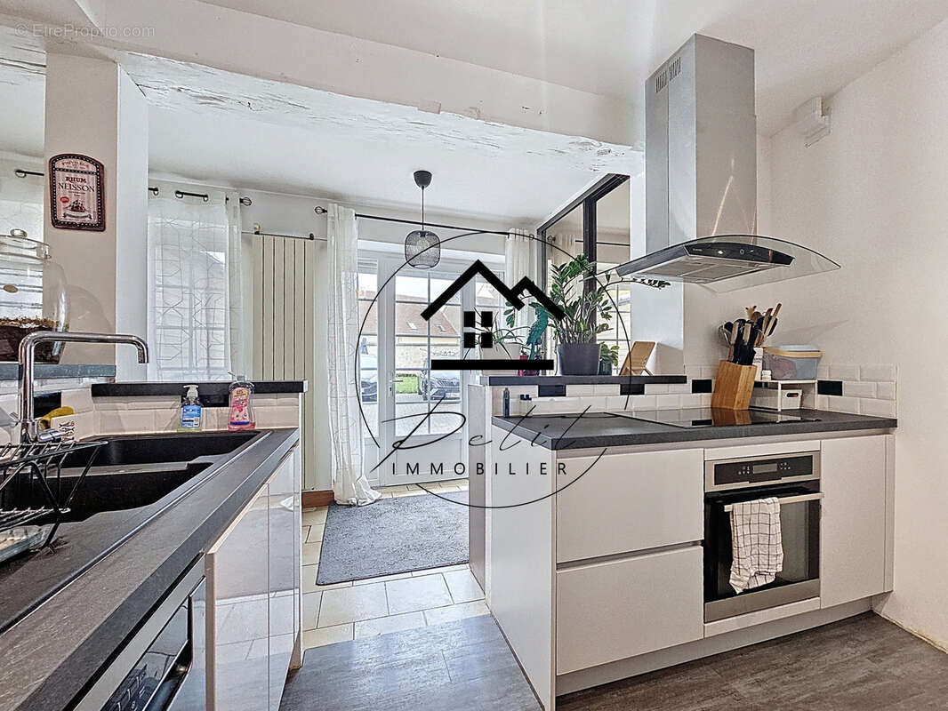 Maison à FITZ-JAMES