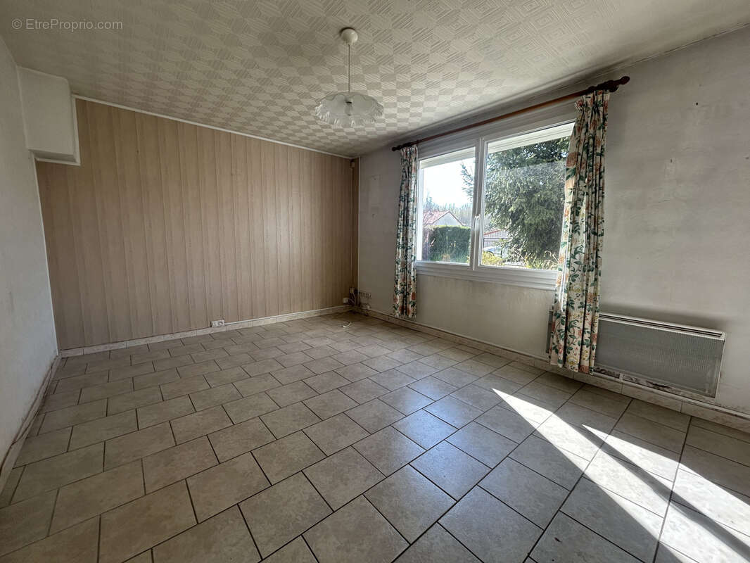 Maison à HEILTZ-L&#039;EVEQUE