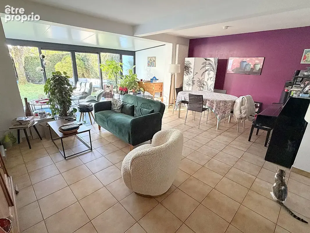 Maison Montigny Le Bretonneux 7 pièce(s) 136.71 m2 - photo 3