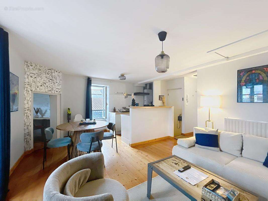 Appartement à LA ROCHELLE