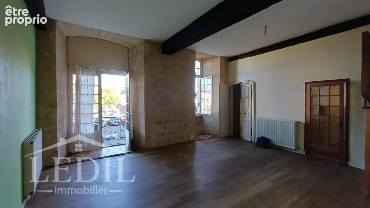 Maison 4 pièces 193 m² à vendre à Saint-Macaire (33490) - photo 2