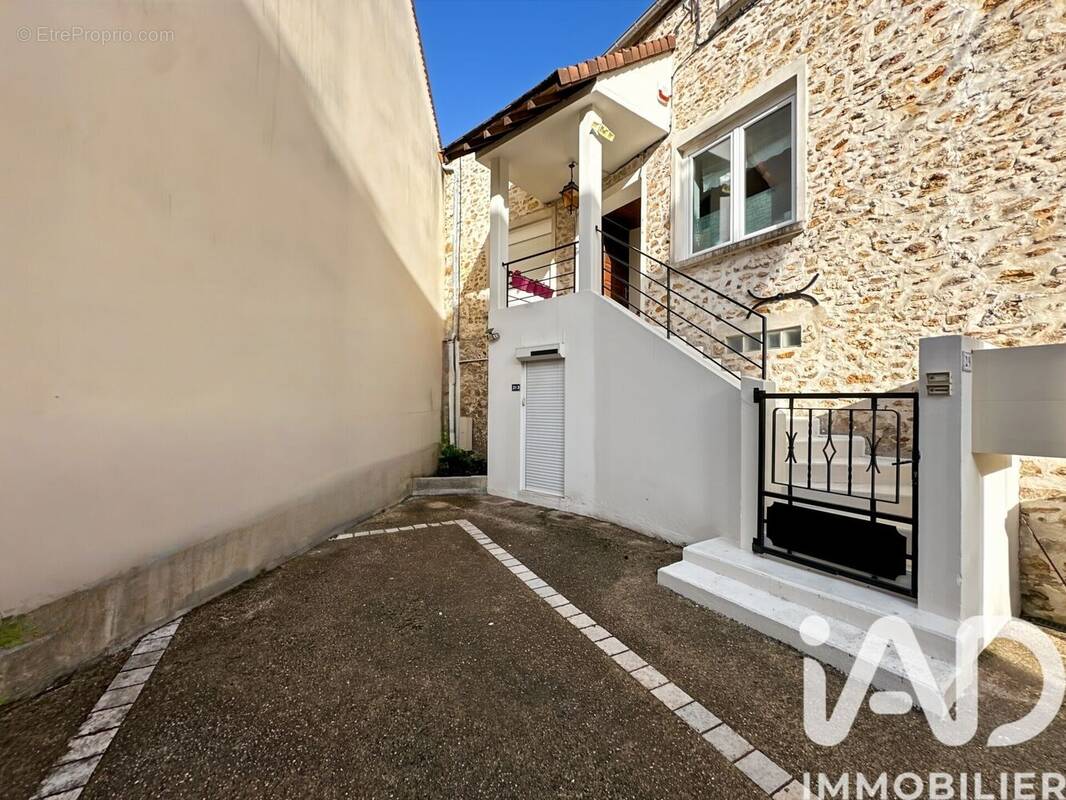 Photo 1 - Appartement à IGNY