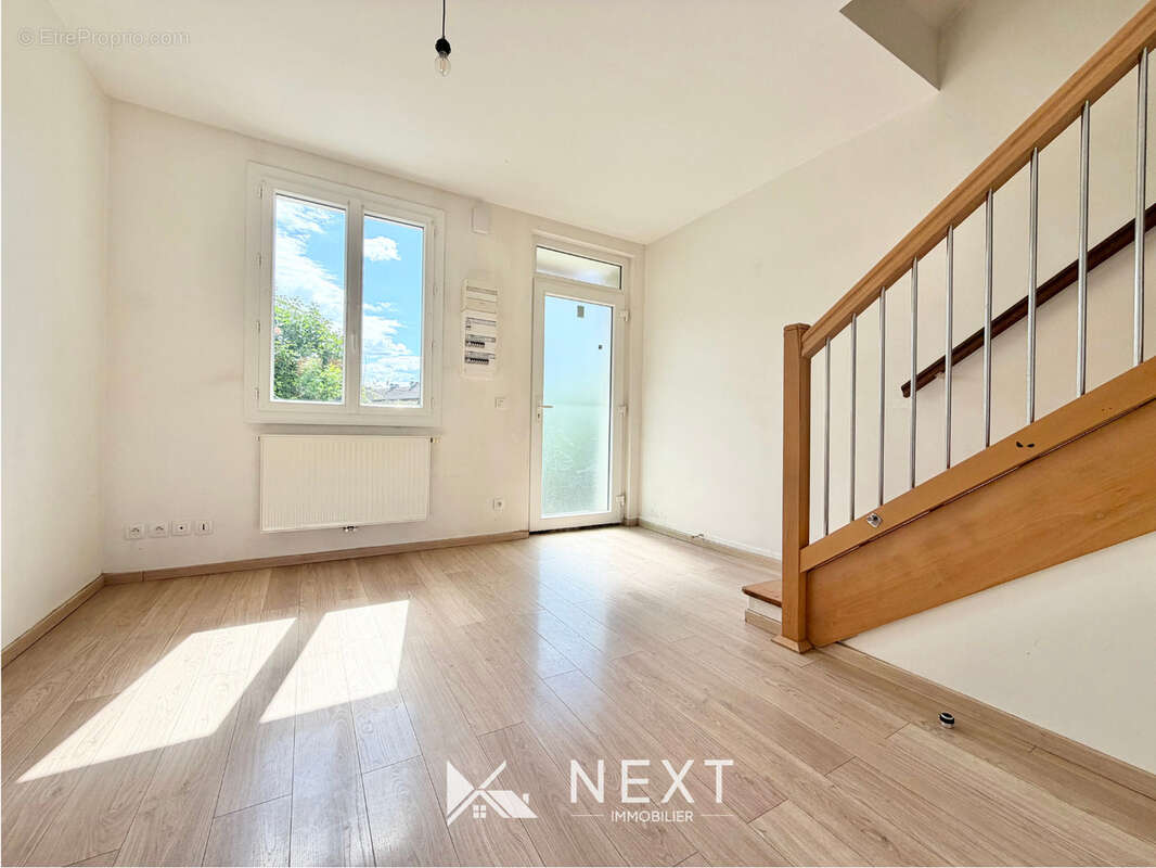 Appartement à VILLARD-BONNOT