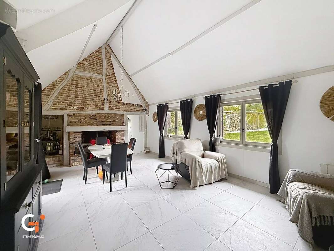 Maison à LYONS-LA-FORET