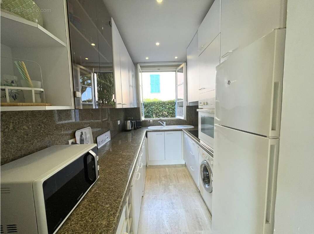 Appartement à GRIMAUD
