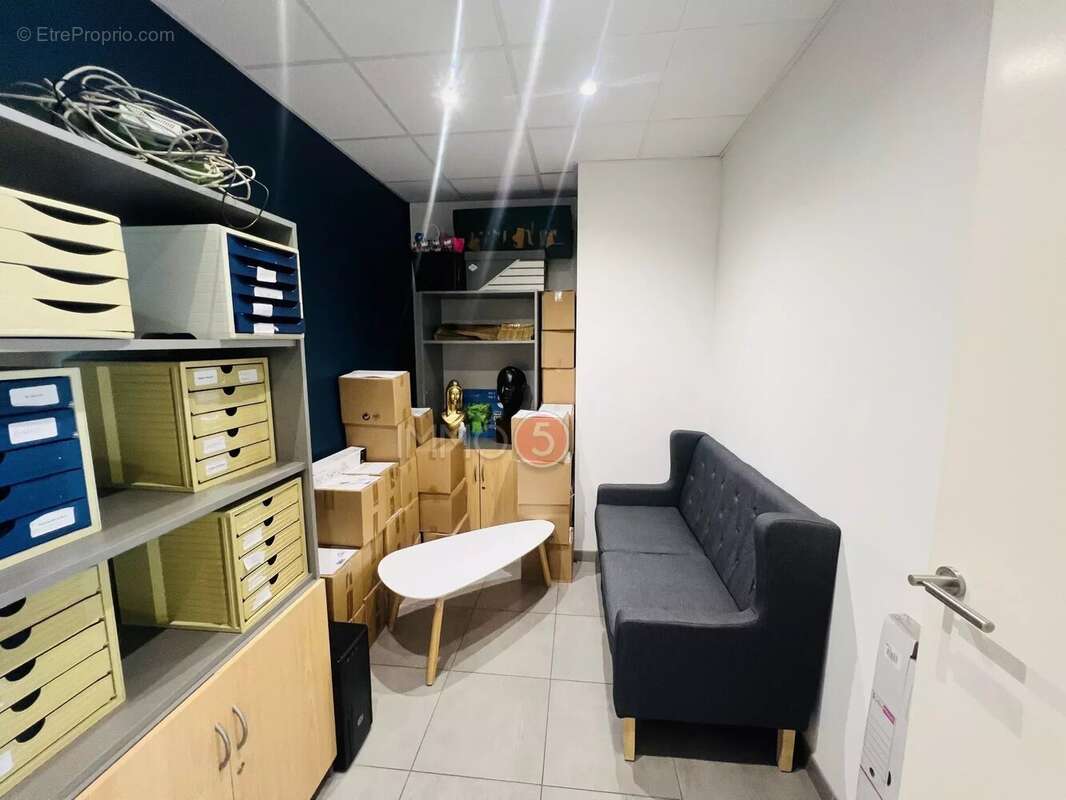 Commerce à LE RAINCY