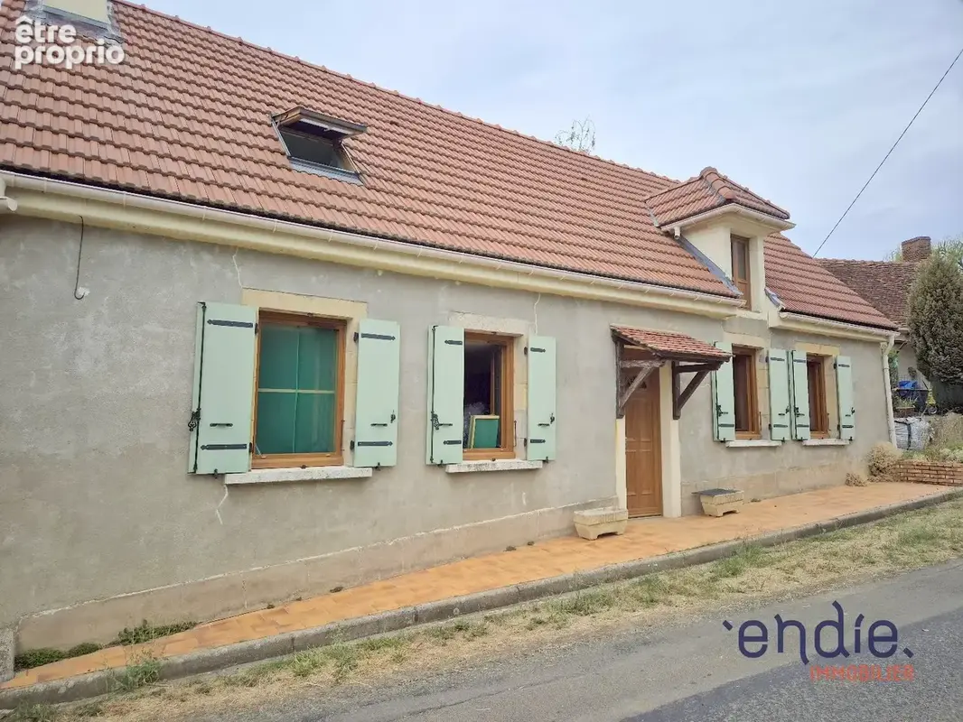 Longère type F4 avec garage et terrain de 2200m²! - photo 2
