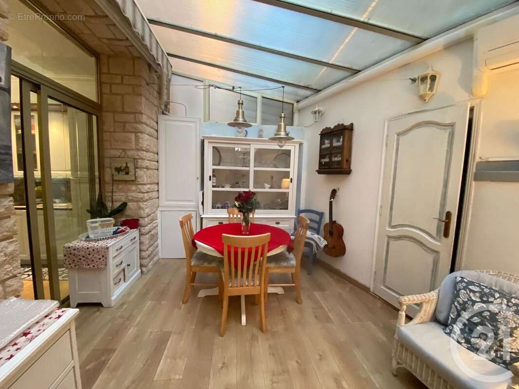 Appartement à MENTON
