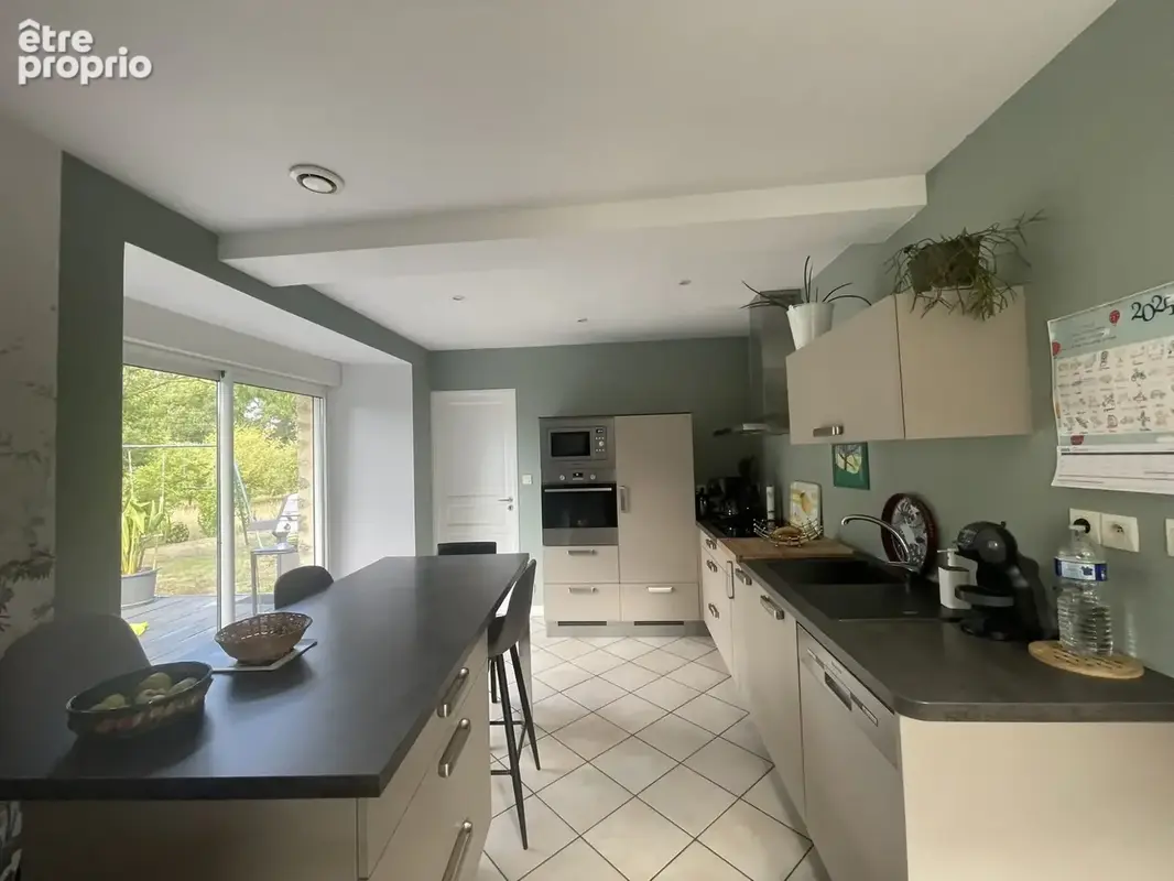 Maison 7 pièces 136 m² à vendre à Saint-Ouen-Des-Vallons (53150) - photo 8