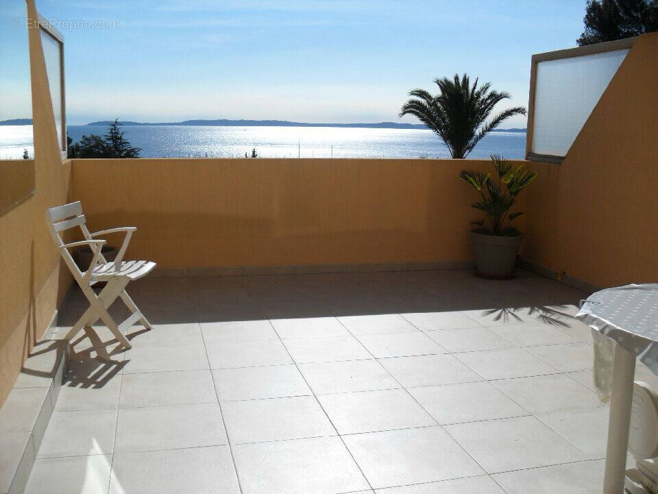 Appartement à LE LAVANDOU