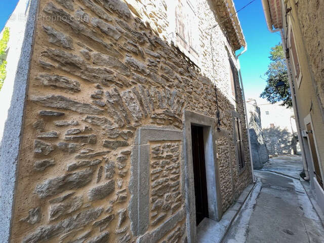 Maison à LA LIVINIERE