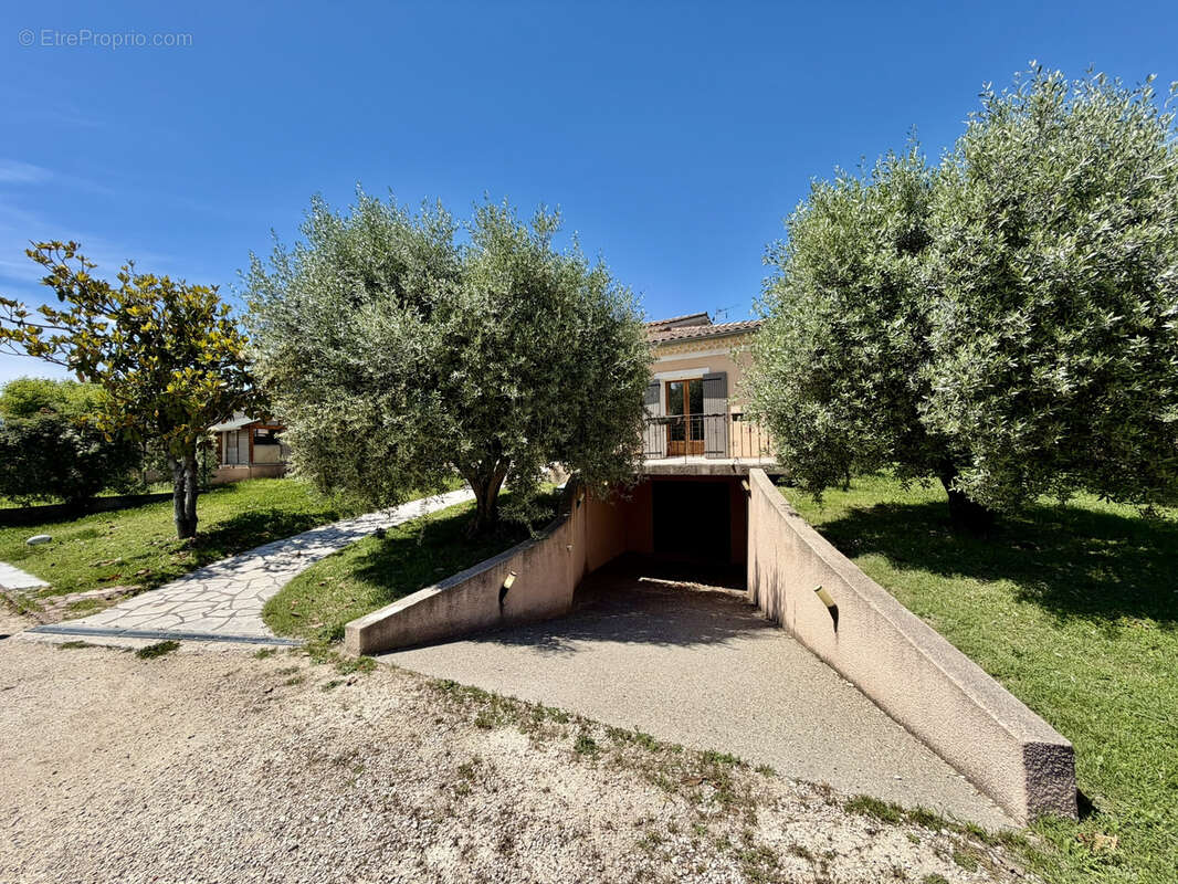 Maison à SARRIANS